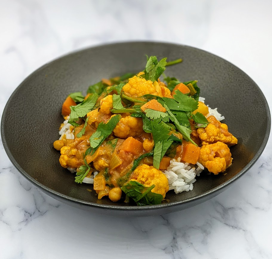 vegmeup plant-based vegan and veggie meals cauliflower curry